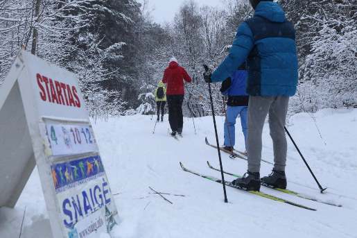 2019-01-20 tradicinio „Snaigės“ žygio Karoliniškėse akimirkos